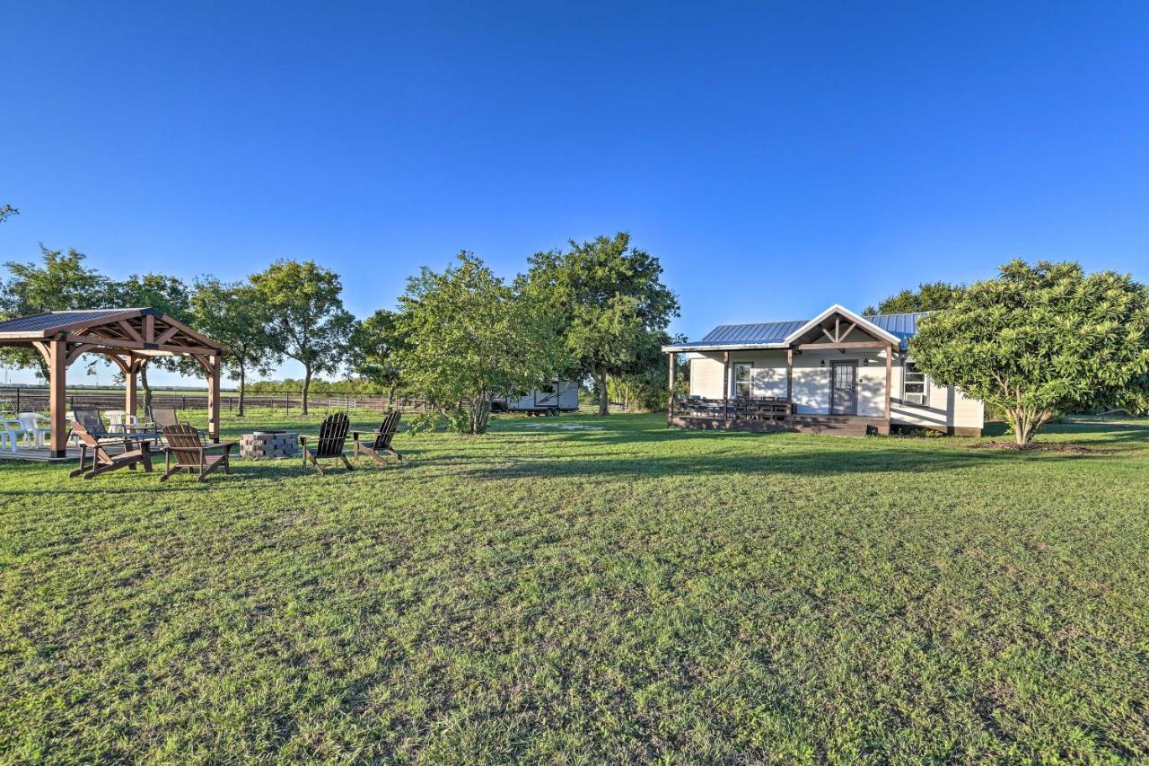 House On Cattle Farm Central To Temple And Waco Lorena Exterior photo