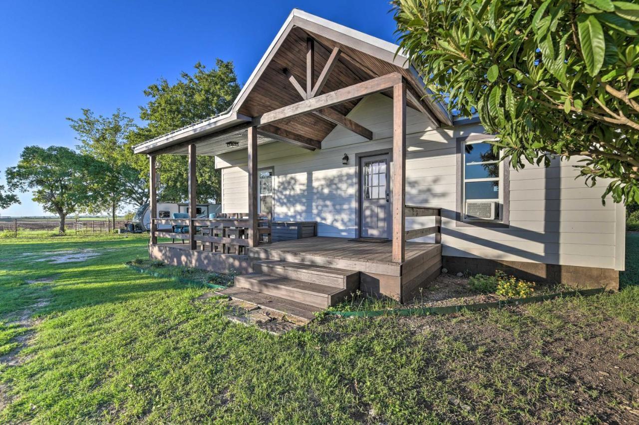 House On Cattle Farm Central To Temple And Waco Lorena Exterior photo